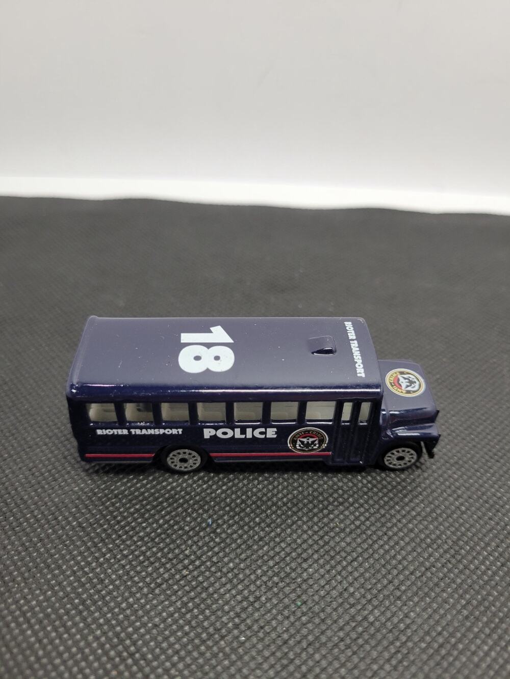 1999 RealToy Fast Lane #18 Police Transport Bus Rioter Anti-Crime Dark Blue NM